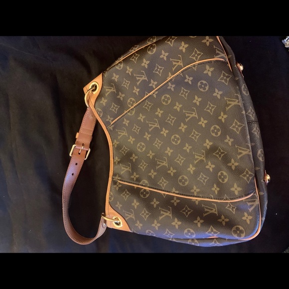 Auth Louis Vuitton Inventeur gold plaque bag - Picture 8 of 16